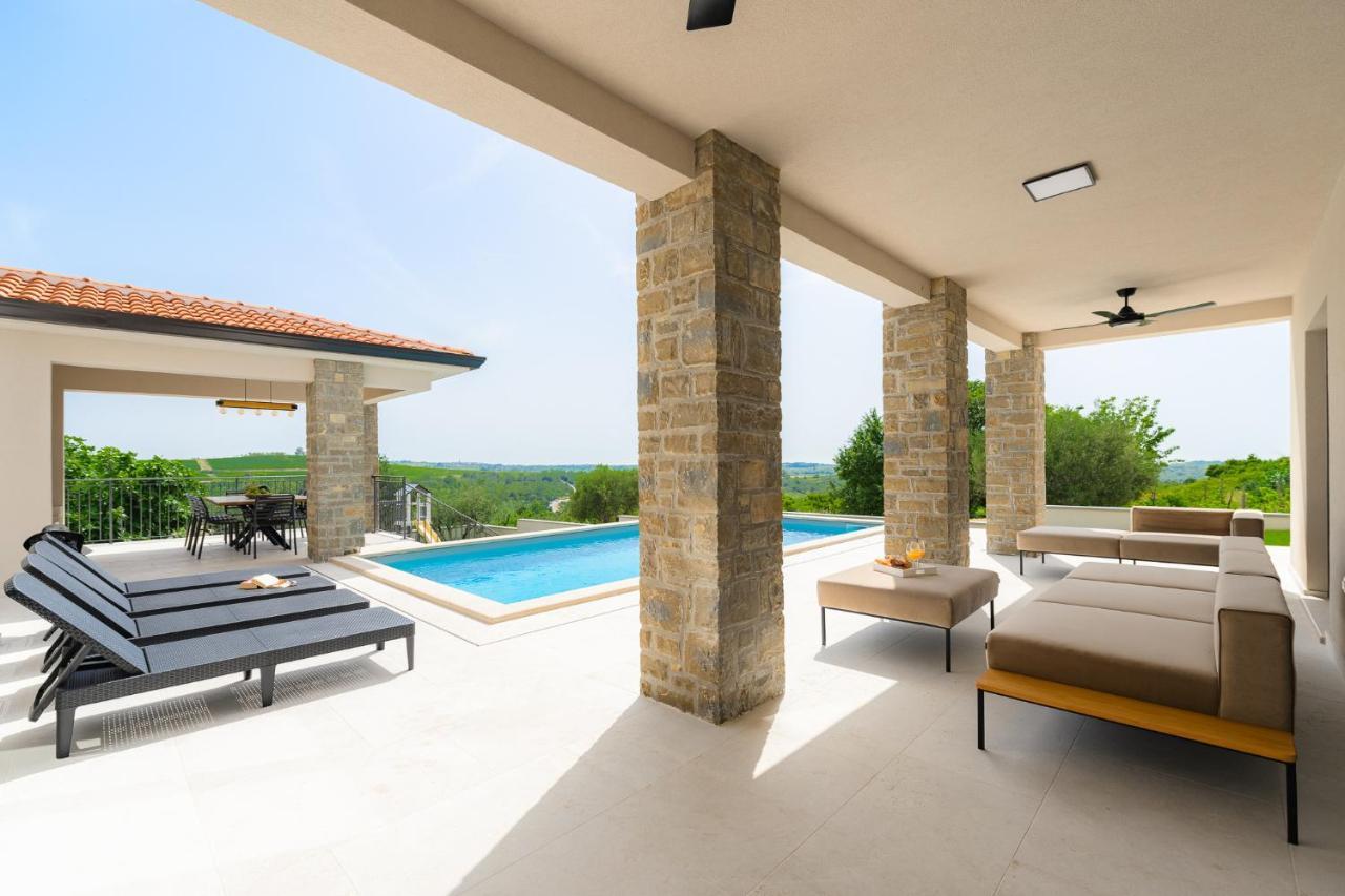 San Sebastian Villa Buje